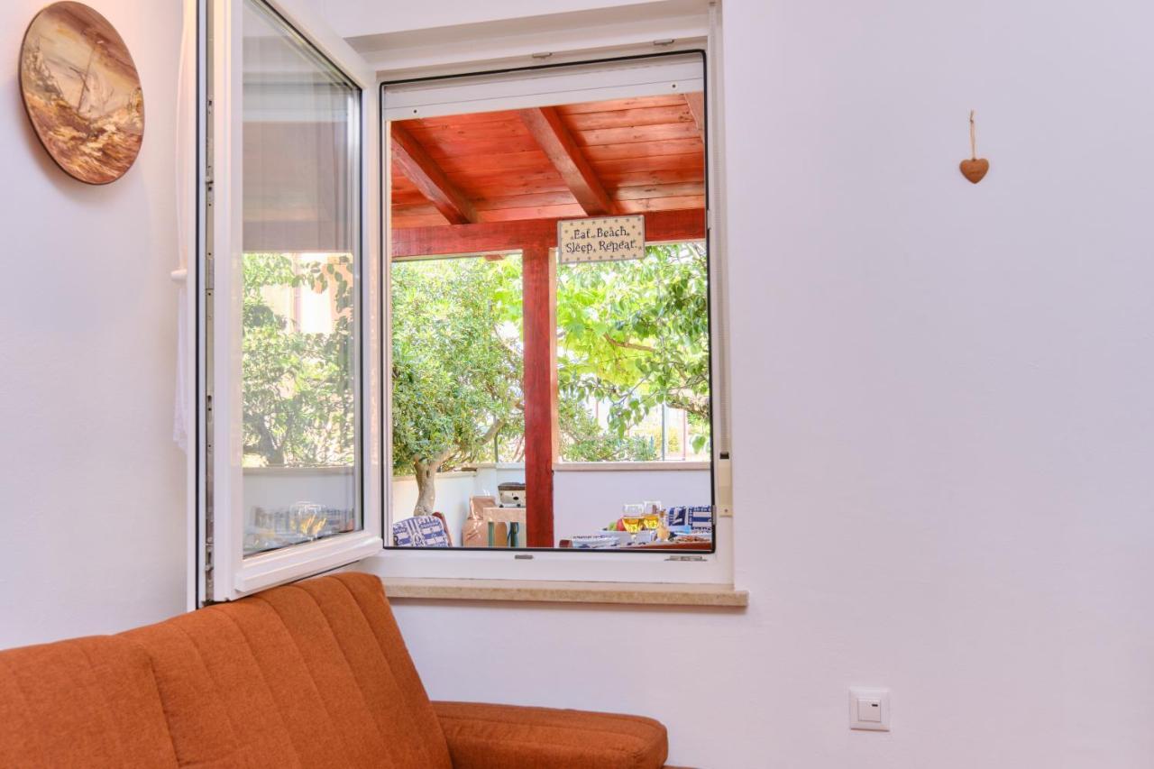 Apartments Antares Mali Lošinj Buitenkant foto