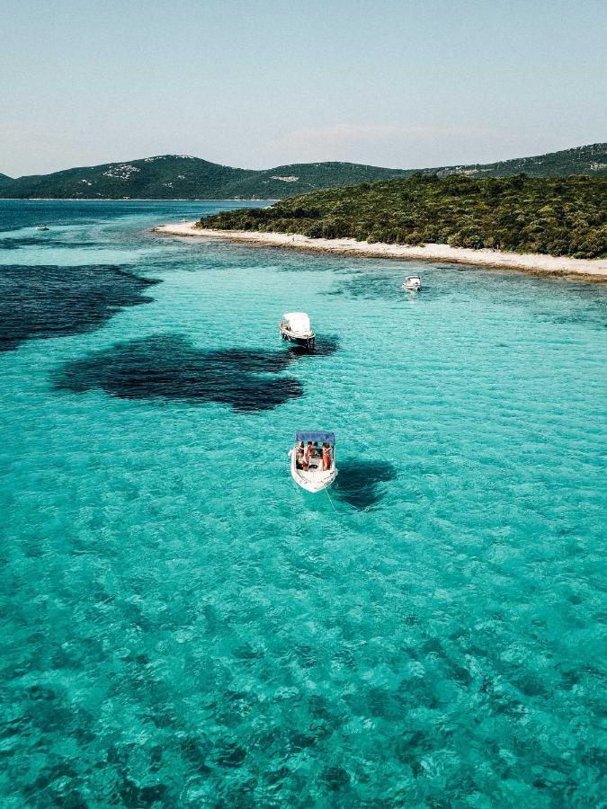 Apartments Antares Mali Lošinj Buitenkant foto
