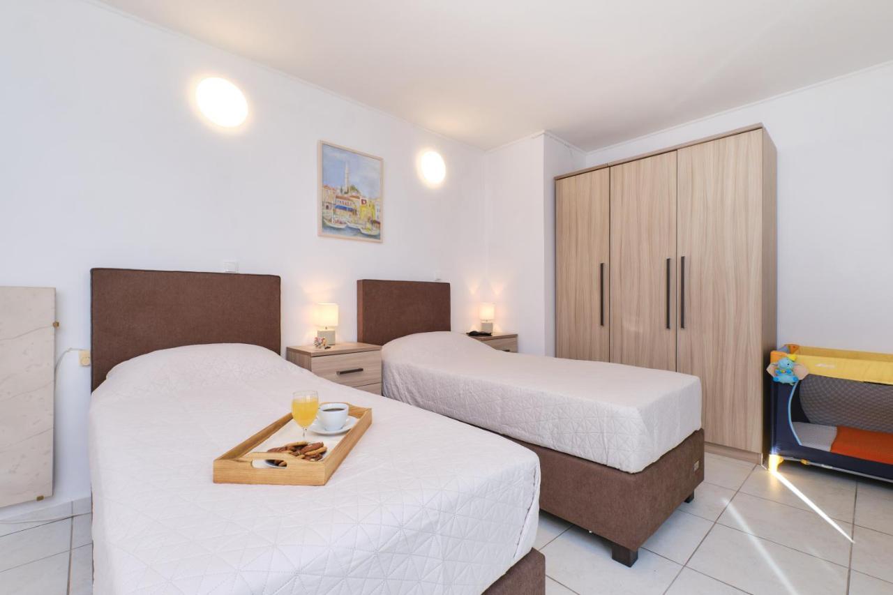 Apartments Antares Mali Lošinj Buitenkant foto